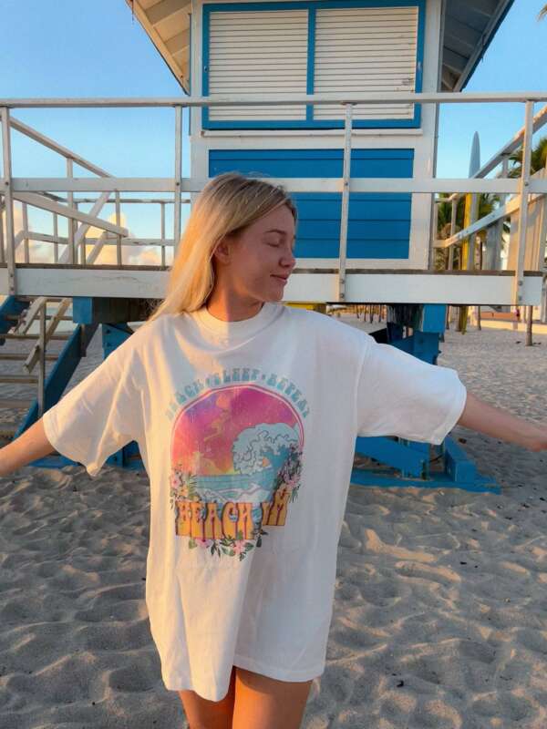 Beach Bum Tee - Image 4