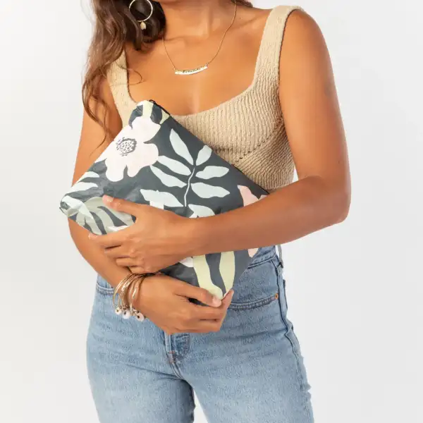 Aloha Flora Pouch